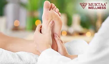 5 Reasons to Choose Acupressure Massage at Muktaa Wellness – Natural Healing in Mumbai